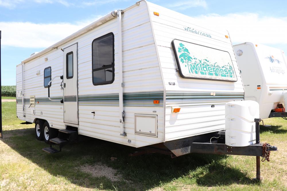 1996 wilderness travel trailer for sale